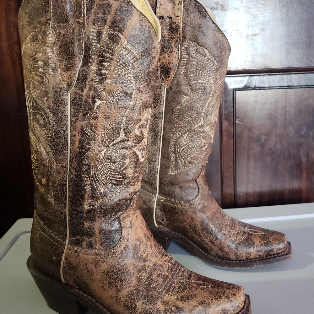Cowgirls boots - Picture 3 of 6